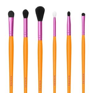 Saweetie morphe neon brushes